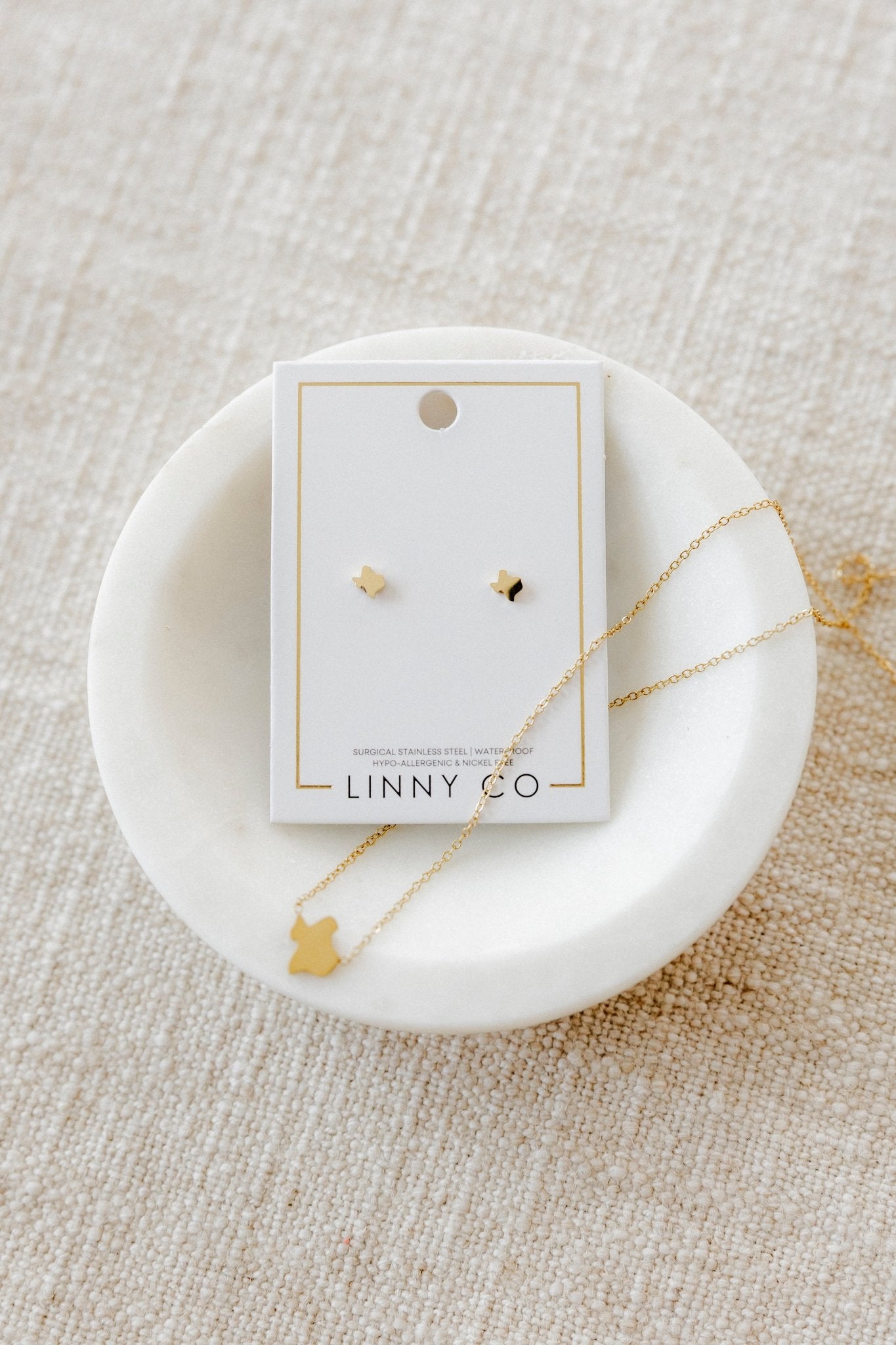 Screwback Stud Earrings - Petite Texas - LINNY CO WholesaleStuds