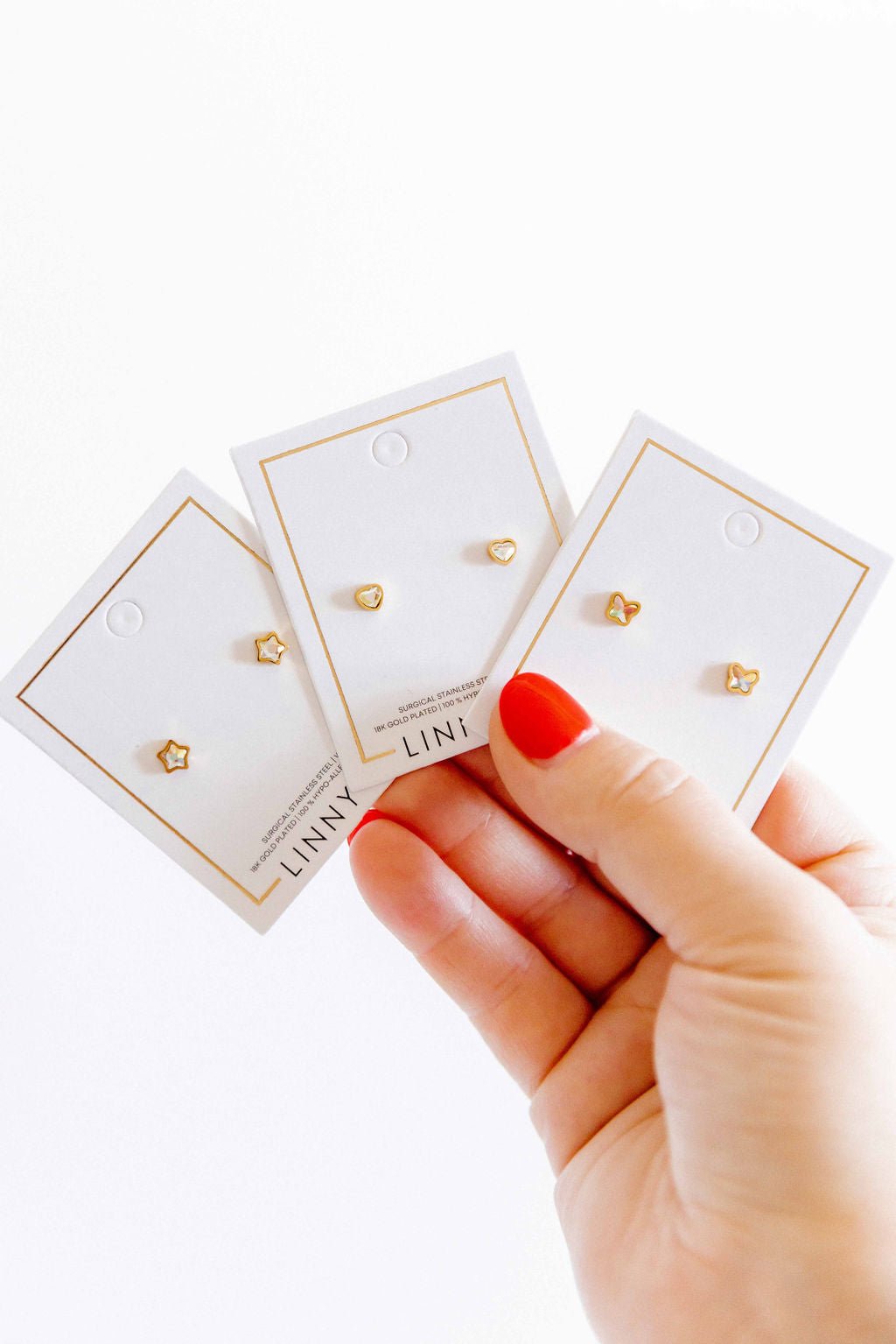 Screwback Stud Earrings - Polly Heart - LINNY CO WholesaleStuds