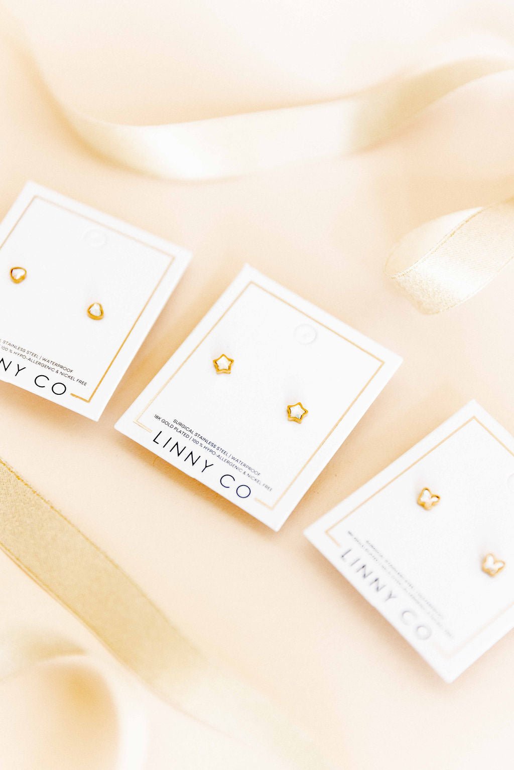 Screwback Stud Earrings - Polly Star - LINNY CO WholesaleStuds