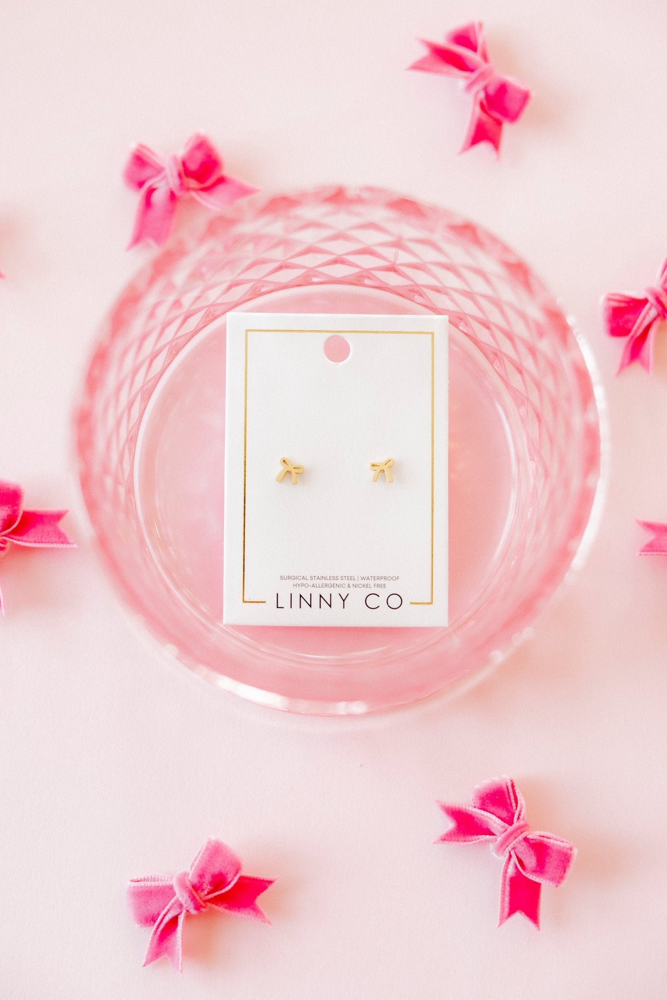 Screwback Stud Earrings - Ruby Bow - LINNY CO WholesaleStuds