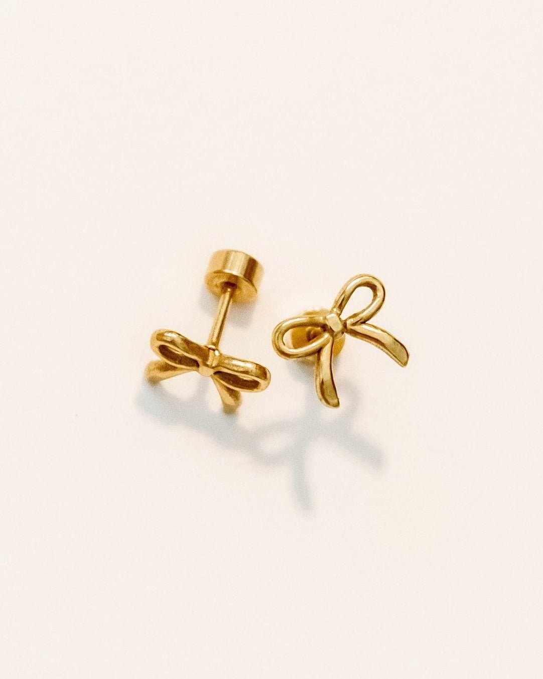 Screwback Stud Earrings - Sadie Bow Gold - LINNY CO WholesaleStuds
