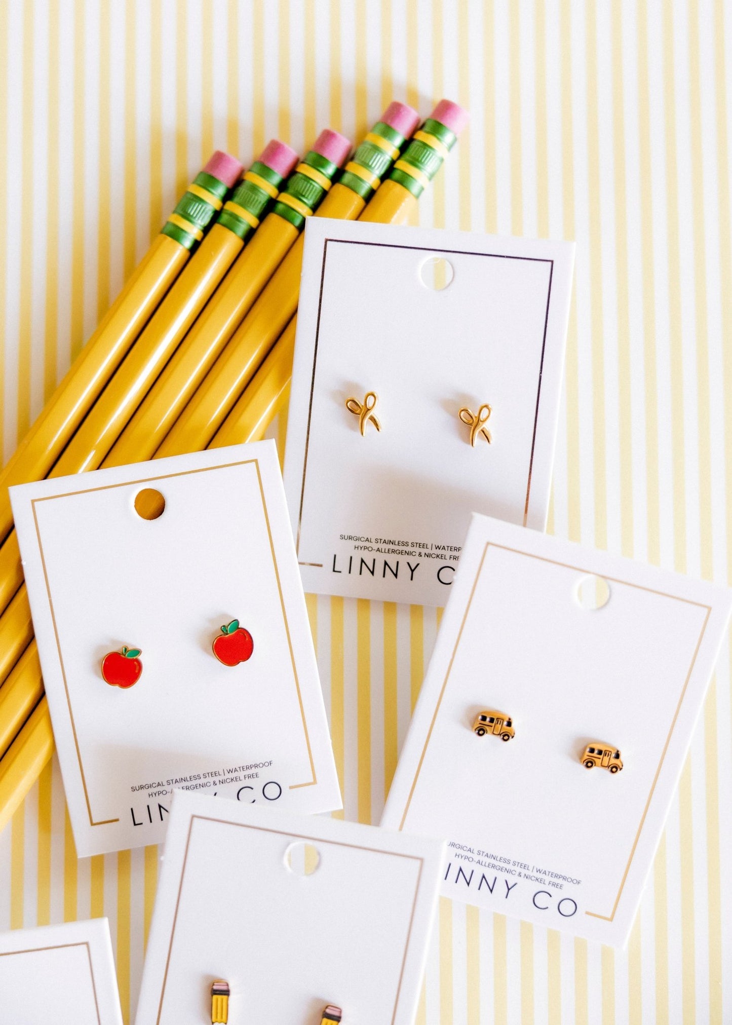 Screwback Stud Earrings - School Bus - LINNY CO WholesaleStuds