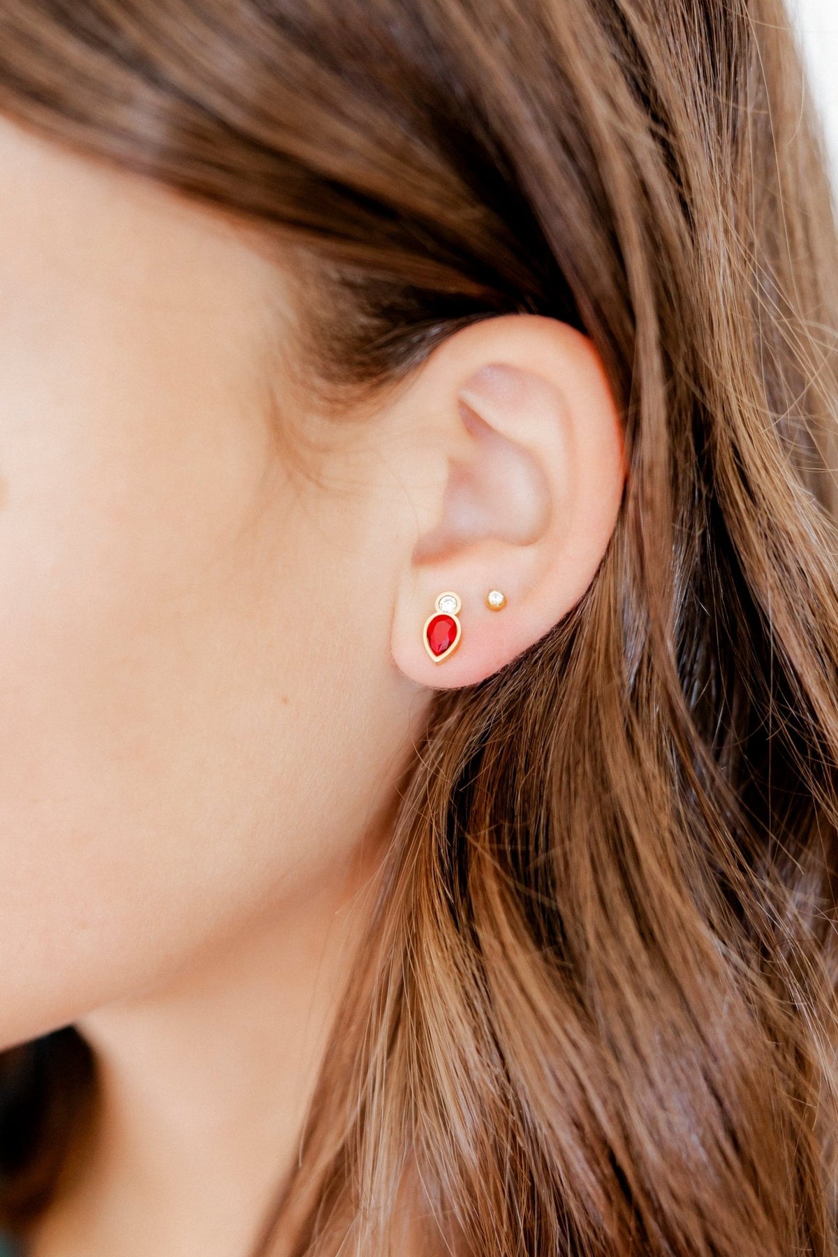 Screwback Stud Earrings - Starla Light - LINNY CO WholesaleStuds