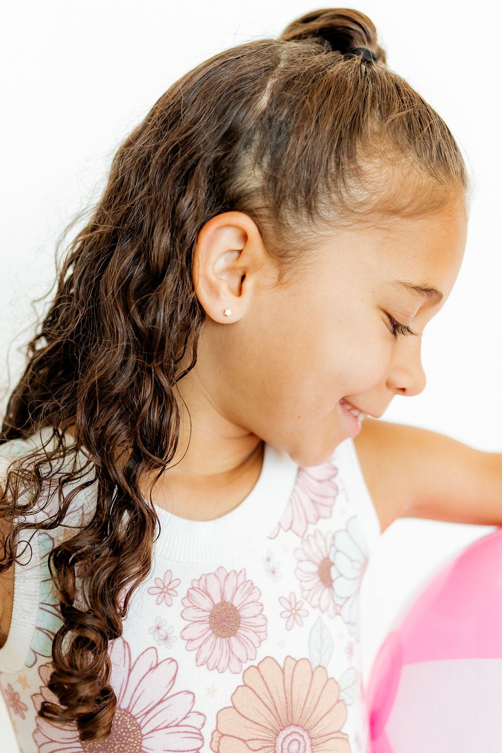 Screwback Stud Earrings - Stella Star - LINNY CO WholesaleStuds