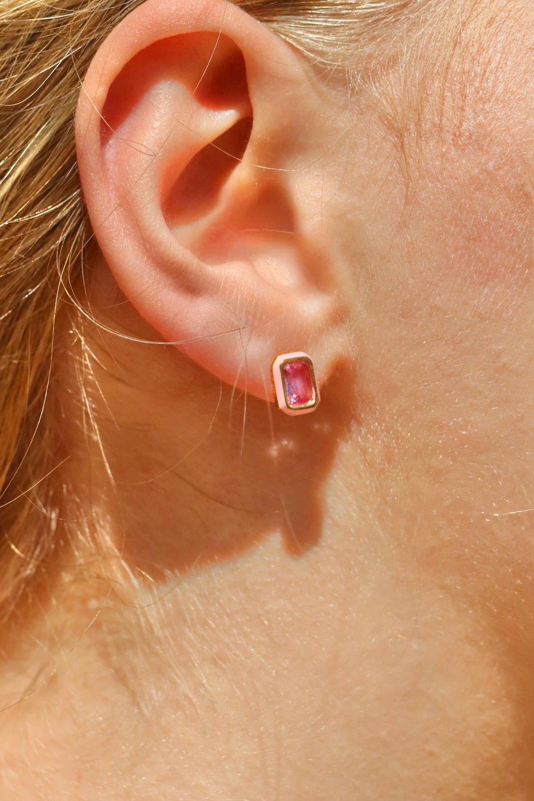 Screwback Stud Earrings - Whitney Bubblegum Pink - LINNY CO WholesaleStuds