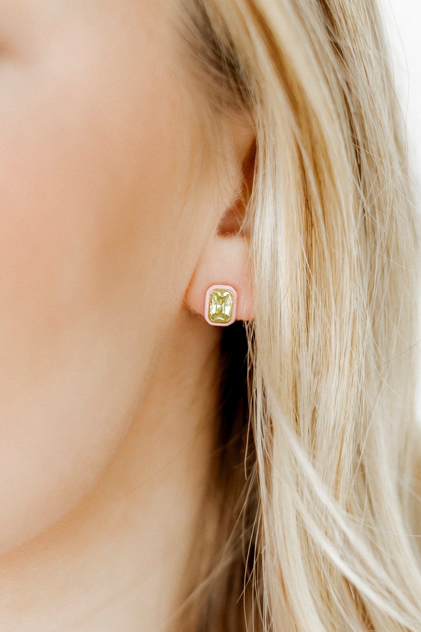 Screwback Stud Earrings - Whitney Pink Apple - LINNY CO WholesaleStuds
