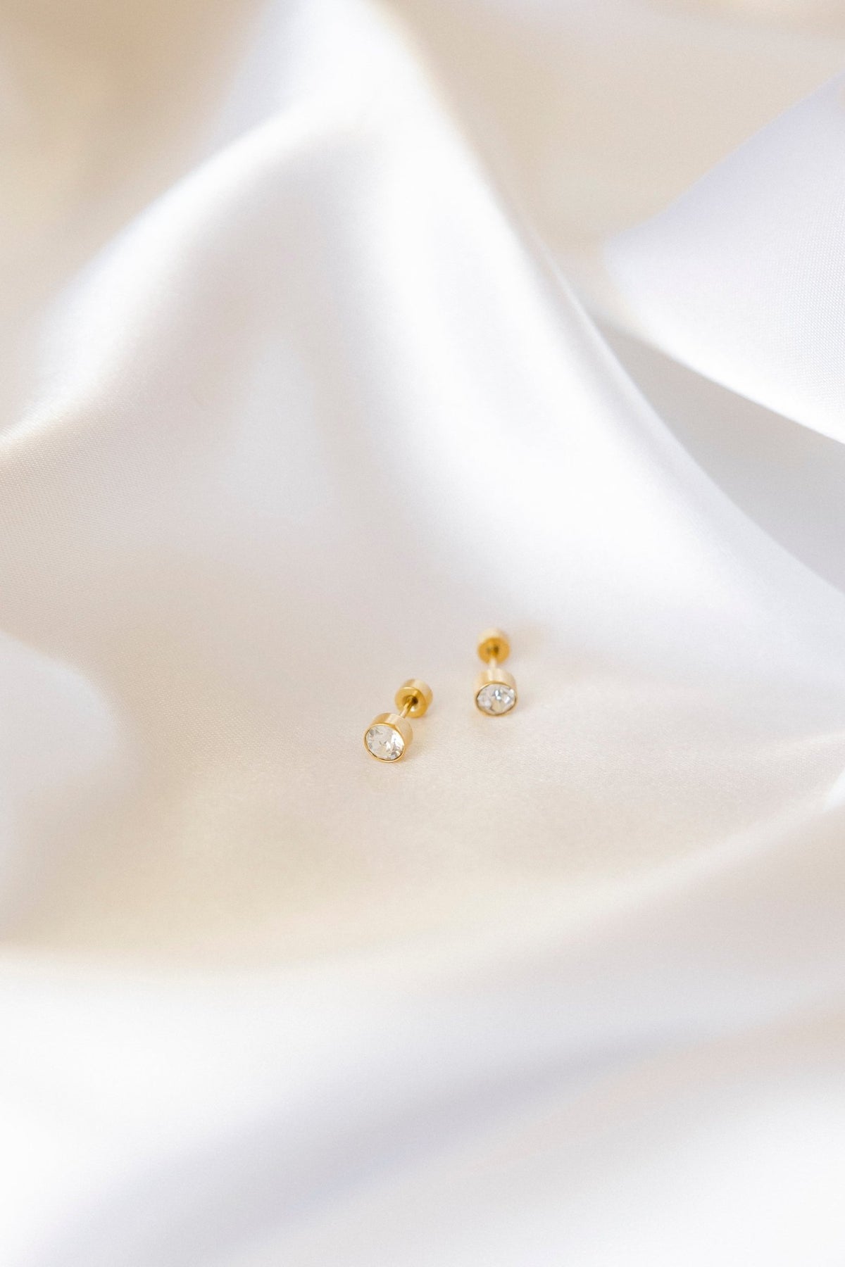 LINNY CO Juliet Clear 5mm screwback stud earrings for kids & little girls — hypoallergenic, waterproof stainless steel with secure screwback backs, detail.