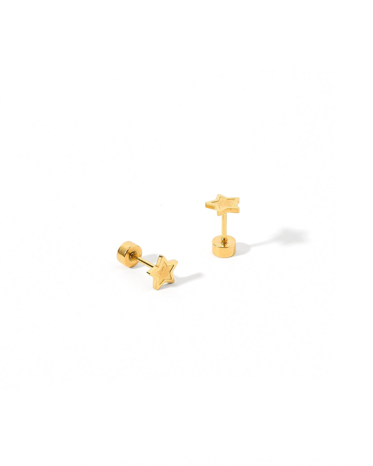 LINNY CO Lennon Star Gold screwback stud earrings for kids & little girls — hypoallergenic, waterproof stainless steel with secure screwback backs, detail.